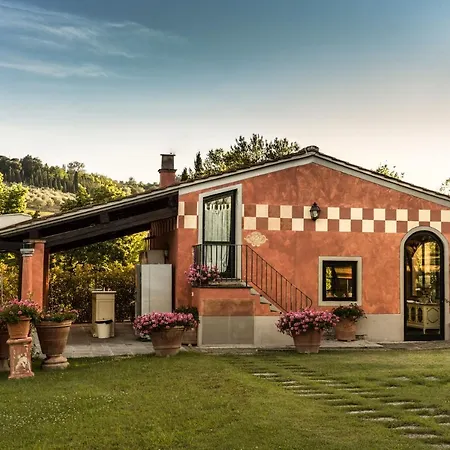 Sleeps 6 Air Con Monterappoli